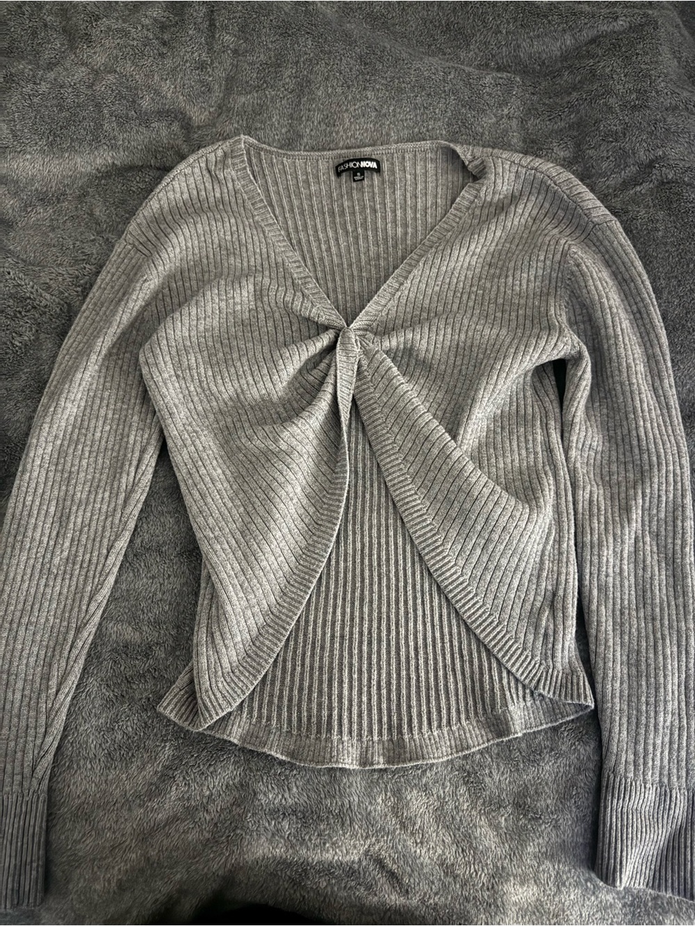 Fashion Nova Gray Ribbed Twist-Front Long Sleeve Top